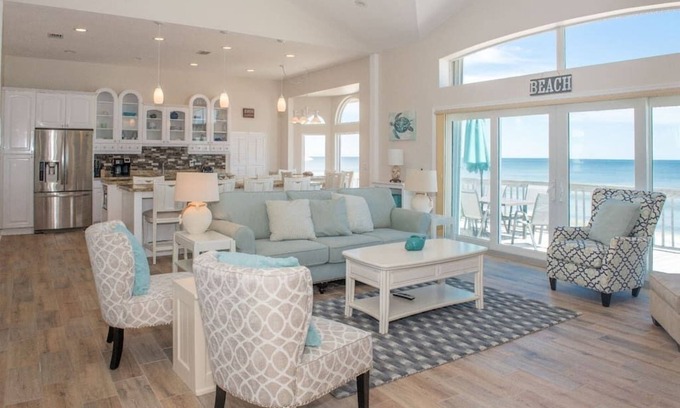 South Ponte Vedra Beach House | 6 Bed 5 Bath Oceanfront Villa Ponte Vedra, Florida