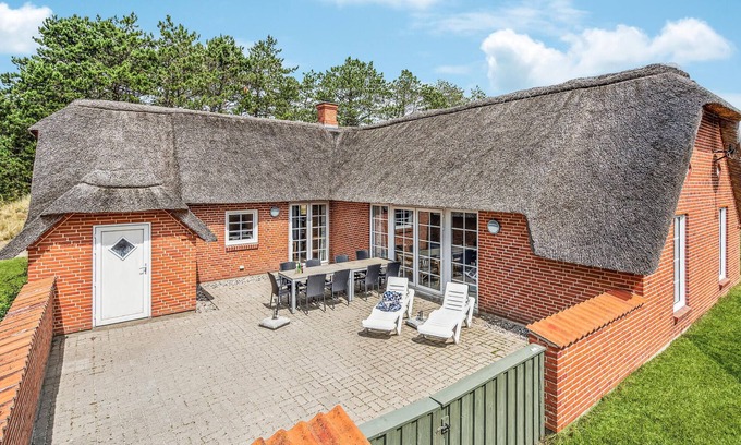 Sønderstrand House | 6 bedroom beautiful home in Rømø