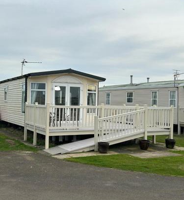 Ingoldmells Apartment | 6 berth Ingoldmells The Grange With Ramp