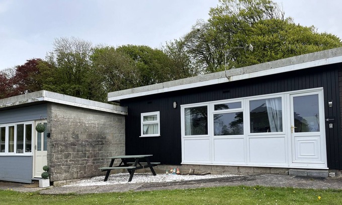 Bucks Cross Cottage | 6 BUCKLANDS, family friendly, with pool in Bucks Cross, Bideford