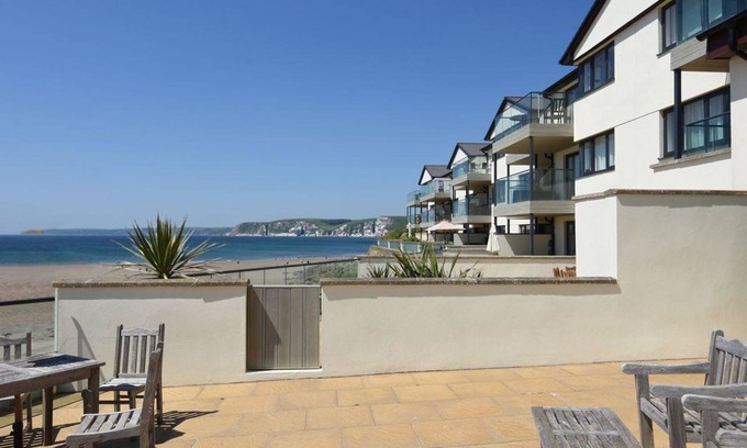 Bigbury-on-Sea Cottage | 6 Burgh Island