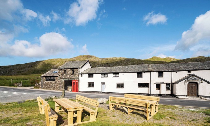 Windermere House | 6* Lake District Mountain Top Pad