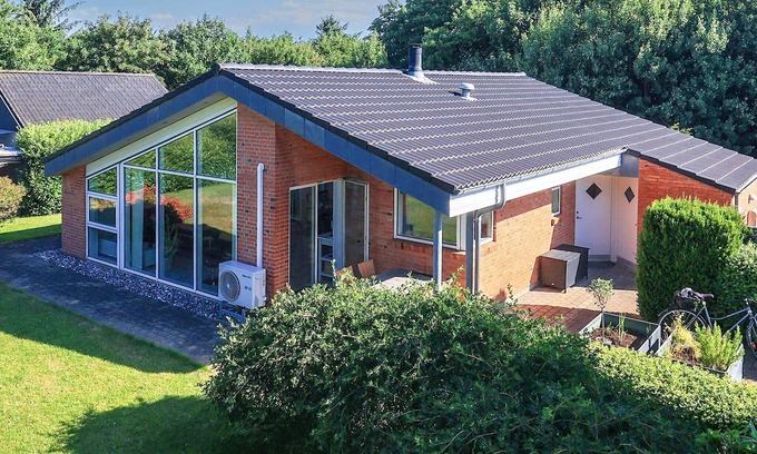 Sjaelborg House | 6 person holiday home in Esbjerg V