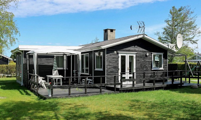 Egense House | 6 person holiday home in Storvorde-By Traum