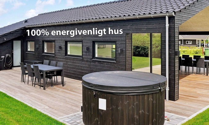 Lemvig House | 6 person holiday home in Lemvig-By Traum