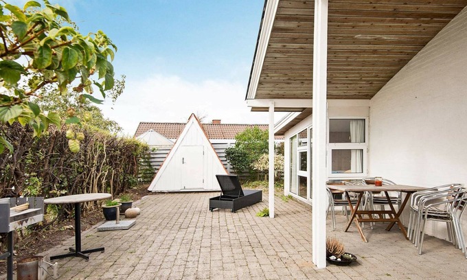 Beder Malling House | 6 person holiday home in Malling