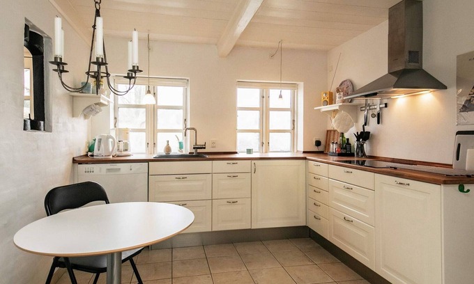 Østerskov House | 6 person holiday home in Humble