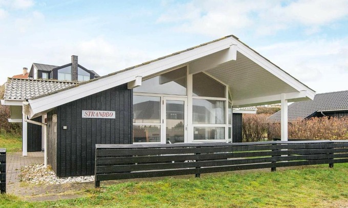 Henne Strand House | 6 person holiday home in Henne