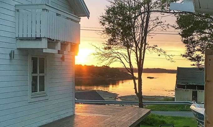 Bjarkoy Municipality House | 6 person holiday home in Bjarkøy