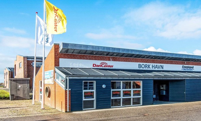 Bork Havn House | 6 person holiday home on a holiday park in Hemmet