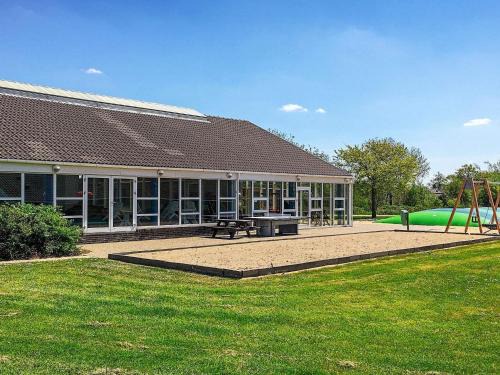 Bork Havn House | 6 person holiday home on a holiday park in Hemmet