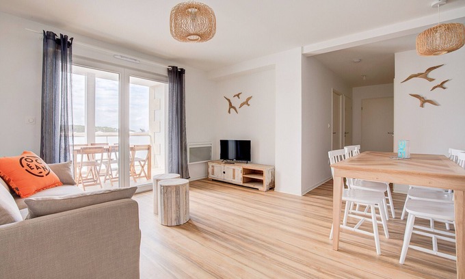 Lacanau-Ocean Apartment | 600m from the beach, lovely flat for 6