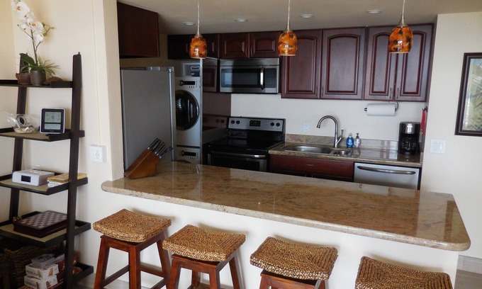 Kihei Condo | #605 Top Floor Unobstructed Ocean View/Sunsets, New quiet A.C.