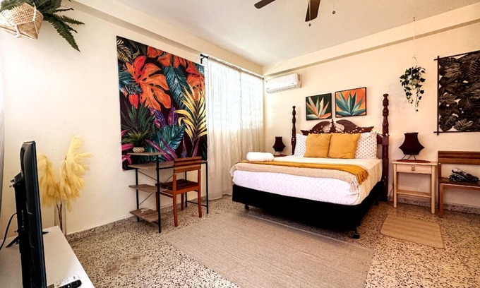 Miramar Apartment | 610@Miramar-2 APT COMBO for 12