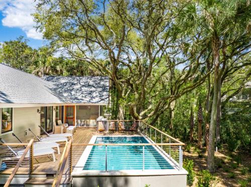 Vanderhorst Plantation House | 64 Surfsong Road by Akers Ellis Rentals