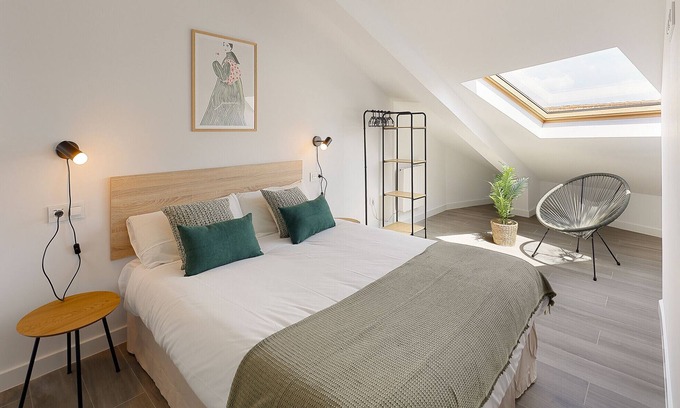 Old Town Apartment | 644D3 Sobrecantu Apartments