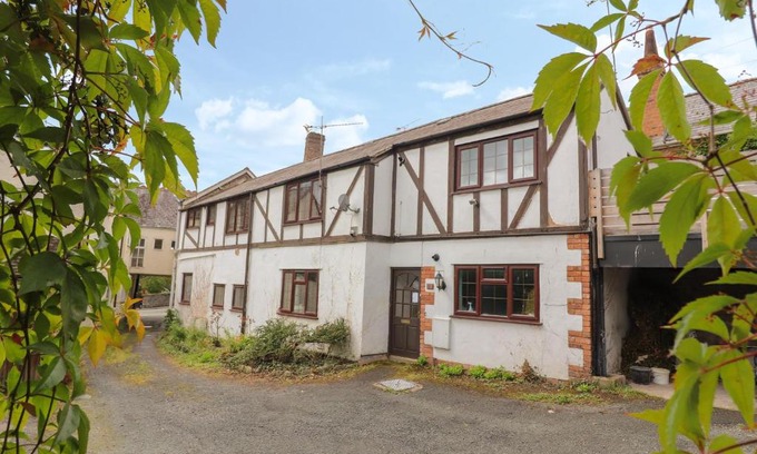 Ruthin Apartment | 7 A Well Street