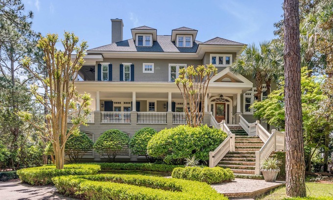 Vanderhorst Plantation House | 7 Bedroom Oceanview Kiawah Vanderhorst Estate with Pool
