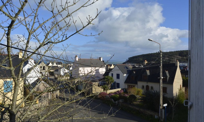 Morgat House | 7 Bedrooms, large Family, Morgat just a few steps from the beach!