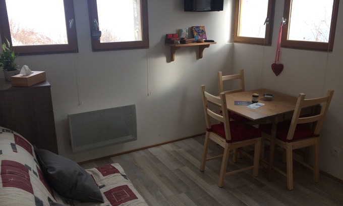 Engins Cottage | 7 minutes from Lans en Vercors, 4-person gîte