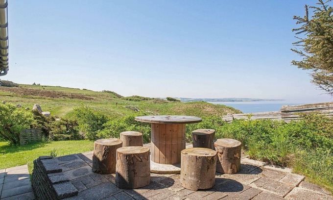 Remmer Strand House | 7 person holiday home in Struer