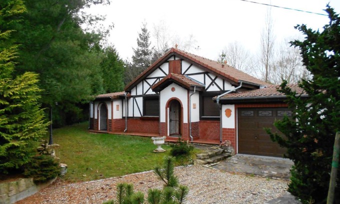 Rocquemont House | 70 m² House ∙ 2 bedrooms ∙ 4 guests
