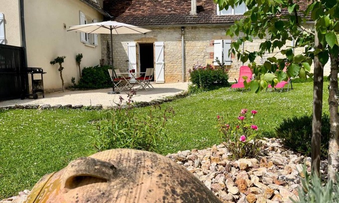 Cavagnac House | 77 m² Gîte ∙ 2 bedrooms ∙ 4 guests