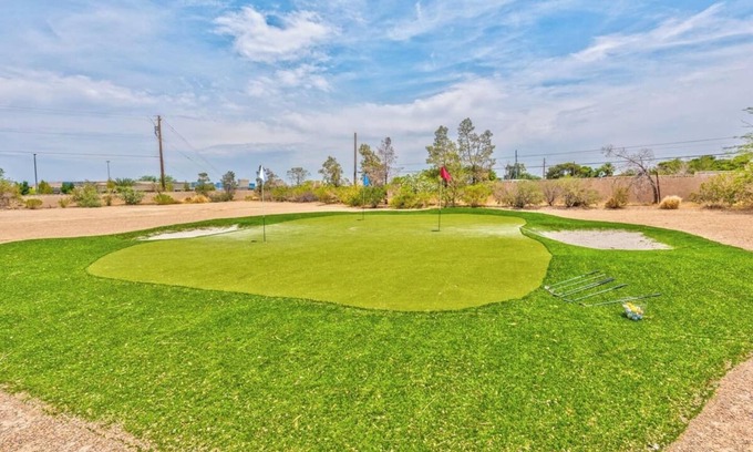 Las Vegas House | 777Rentals - 11BR/8.5BA - TUF House