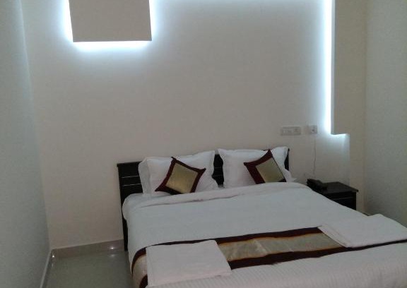 Velachery House | 7Hills service apartment