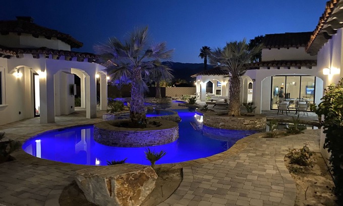 Bermuda Dunes House | 8,500sqft Brand New Estate/Pickleball, Golf, Pool & Spa, Yoga. EVENTS - DEALS