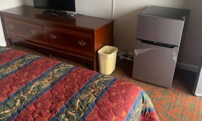 Americus Hotel | 8 Inn