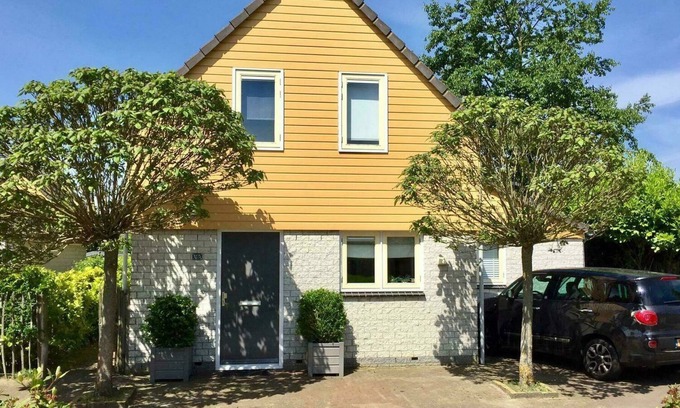 Wemeldinge House | 8-person detached holiday home in Wemeldinge