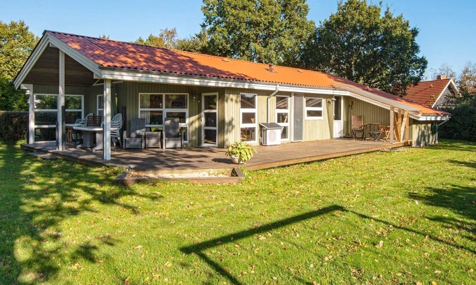 Fjellerup House | 8 person holiday home in Glesborg-By Traum