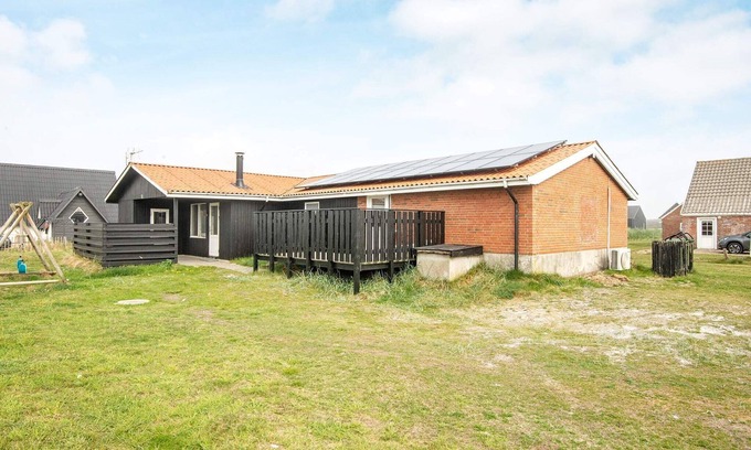 Vrist Strand House | 8 person holiday home in Harboøre-By Traum