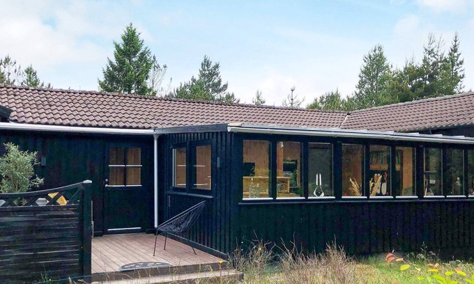 Mosevra House | 8 person holiday home in Oksbøl