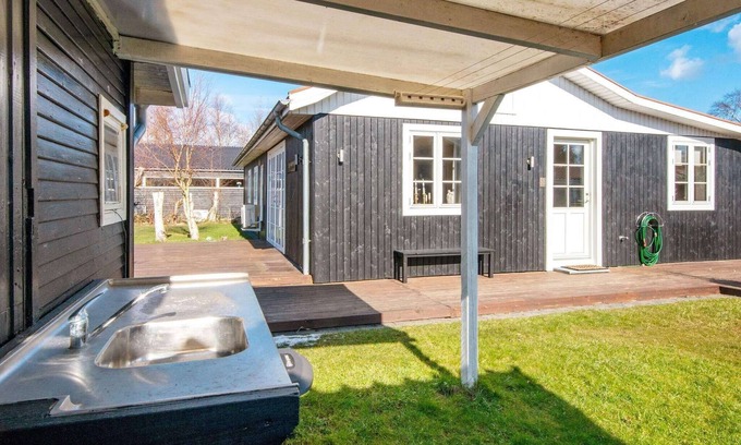 Grena Strand House | 8 person holiday home in Grenaa