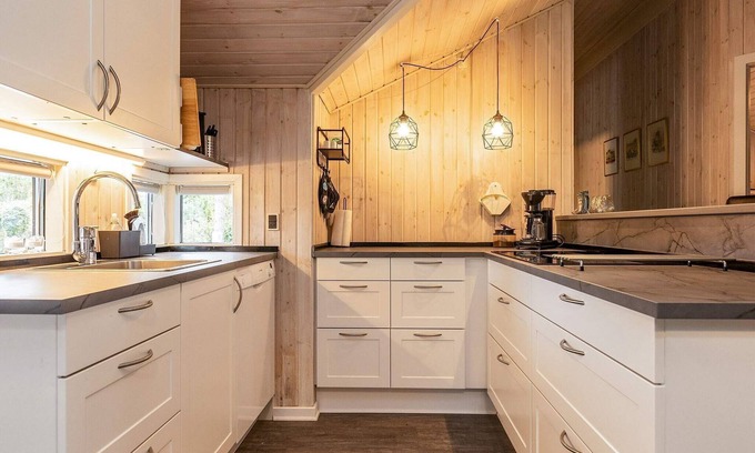 Ristinge House | 8 person holiday home in Humble