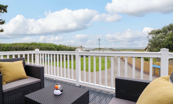Llwyngwril Cottage | 8 PUFFIN WAY, family friendly, country holiday cottage in Llwyngwril