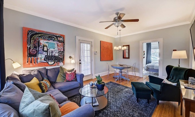 Dilworth Condo | 800 Magnolia: 4 Units, Chic 8BR w/Porch