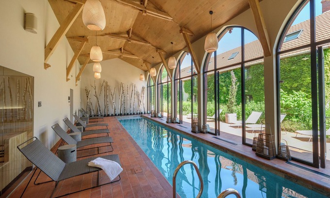 Saint-Laurent-Nouan House | 9 Bedroom Private vacation home in Saint-Laurent-Nouan