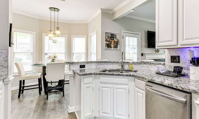 Paw Creek House | 9 Mi to Uptown: Abode w/Hot Tub in Charlotte!