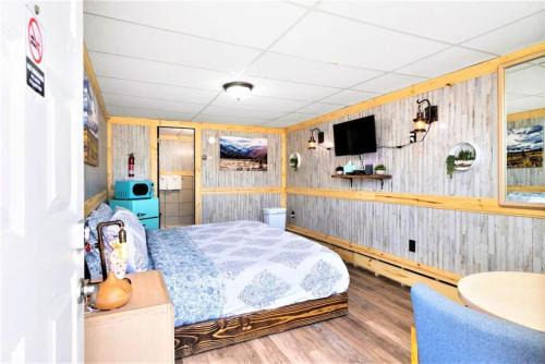 Leadville Apartment | 9 Newly Renovated Dog Friendly Room Leadville