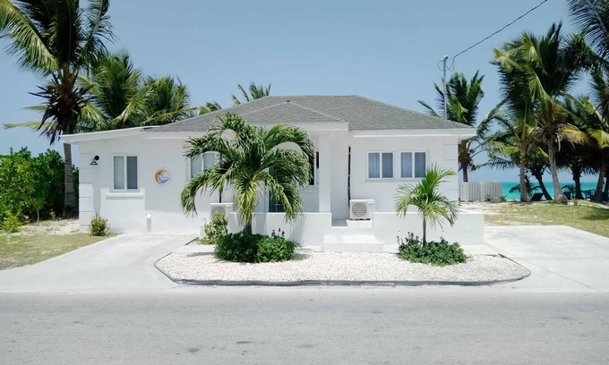 Steventon Villa | 960 Sq. ft Beach Front Villa located in Steventon, Exuma, Bahamas .