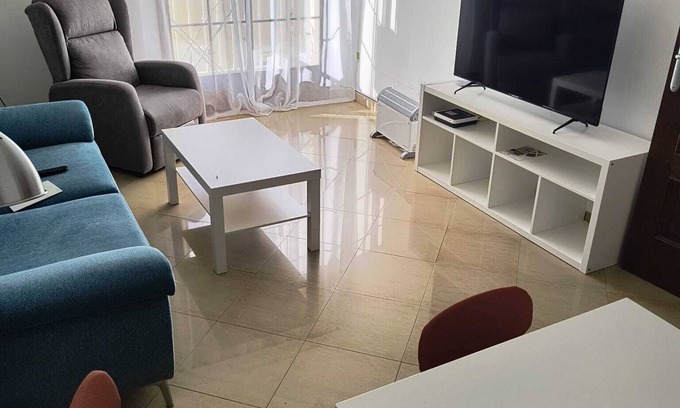 Lucena Apartment | A 84m2 spacious, quiet, modern flat ideal to work or explore Southern Spain