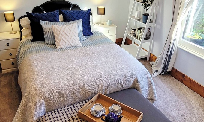 Solway House | A charming 4-bedroom home! Just steps away from cozy cafes and local shops.