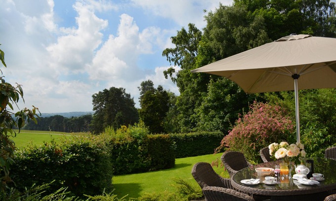 Ellastone Cottage | A delightful cottage set in a beautiful private estate.