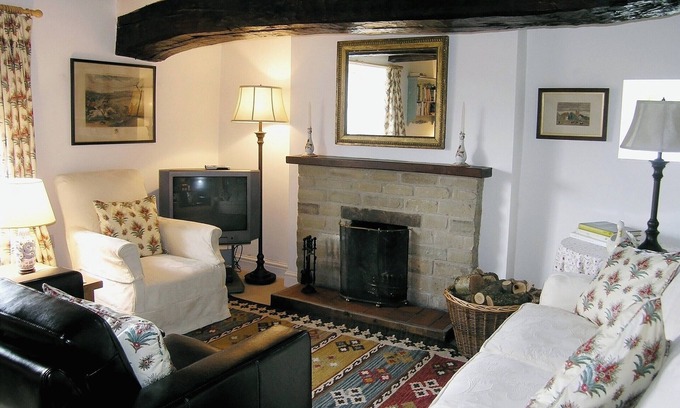 Scawton Cottage | A detached character cottage with an open fire, overlooking Rievaulx Abbey.
