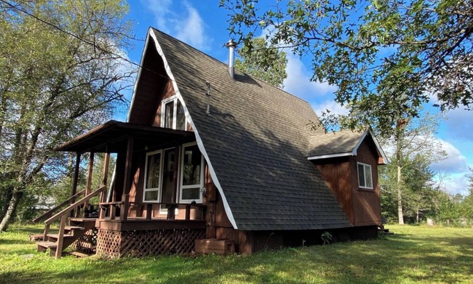 Grayling Cabin | A-Frame near Ausable River, also a great place for hunting and golf trips