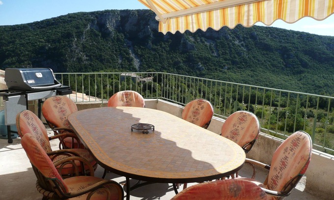 Le Vigan Cottage | A gîte of character and grand comfort in the heart of nature 3*