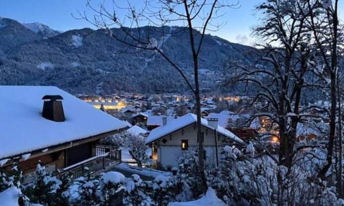 Samoens Apartment | A gorgeous 3 bed apartment, 3 minutes walk from the centre of Samoëns